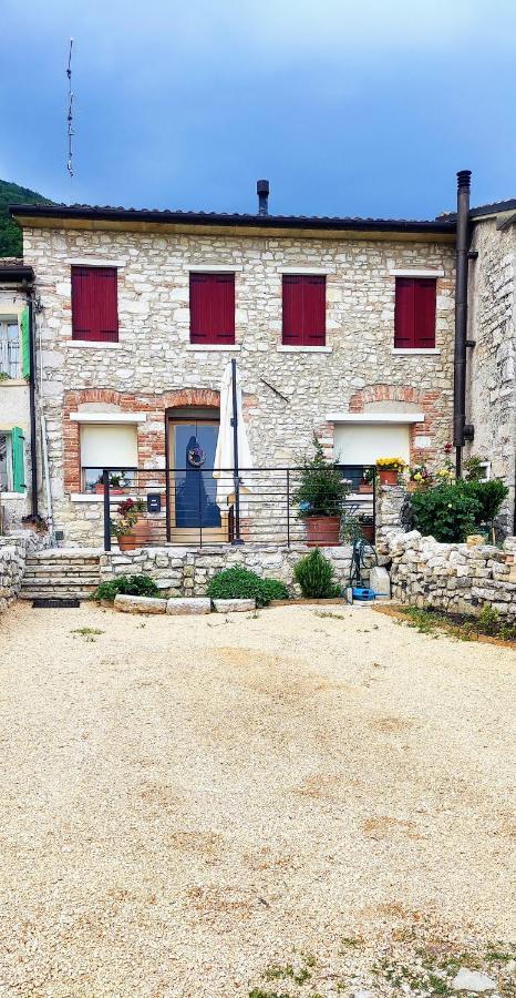 Una Chicca Valdobbiadene Exteriér fotografie